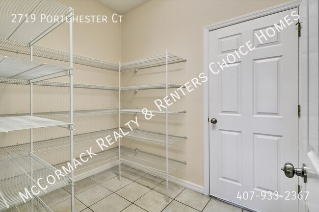 Building Photo - 2719 Portchester Ct