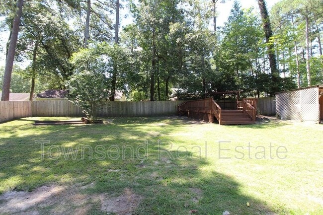 Building Photo - 5827 Hibernia Dr