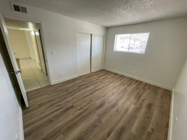 Building Photo - 12835 10th St
