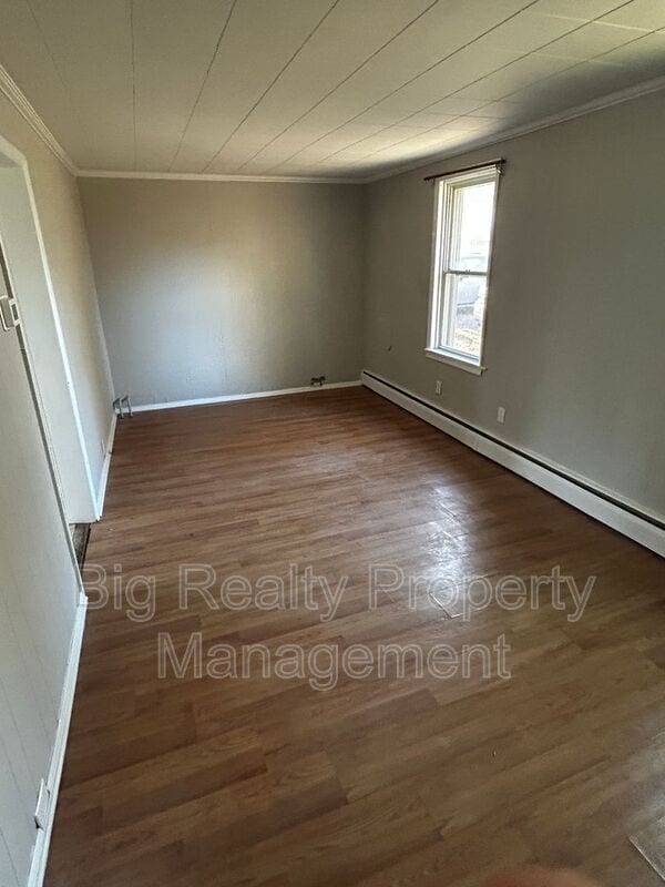 Building Photo - 10 Boraten Rd