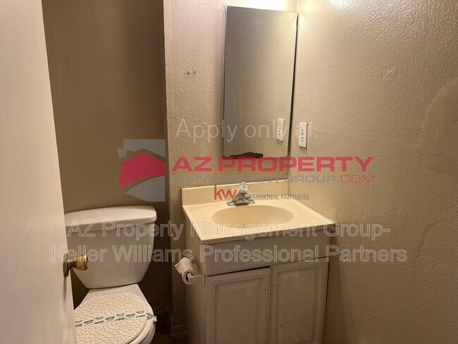 Building Photo - 6738 N 55th Ave