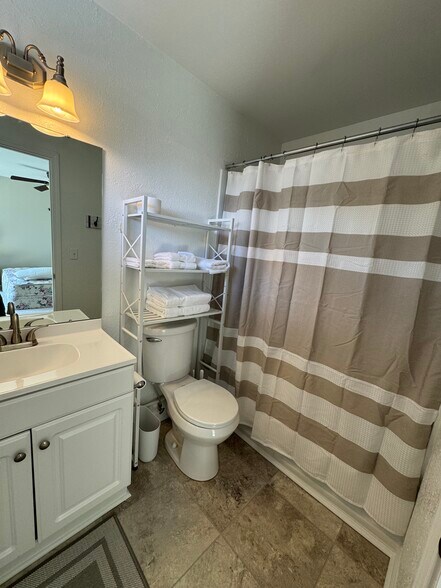 Master bathroom - 20D Hartwell Villas