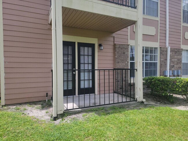 Building Photo - Orlando - 1 Bedroom, 1 Bathroom - $1,425.00
