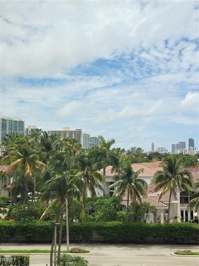 Building Photo - 19380 Collins Ave