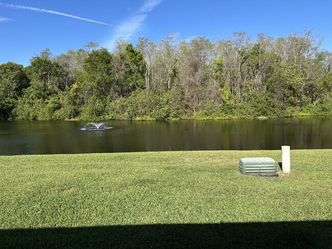 Building Photo - Lovely 2-Bedroom Townhouse in St. Cloud - Spacious 1023 Sq Ft with 2 Full Baths