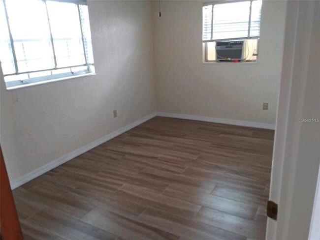 Building Photo - 4030 Chesswood Dr