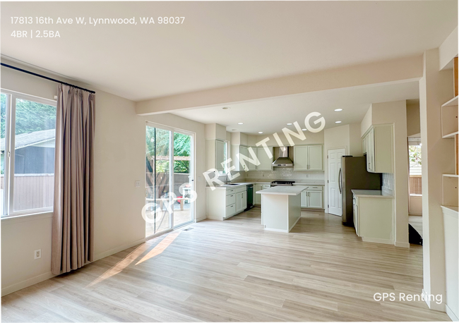 Building Photo - 17813 16th Ave W