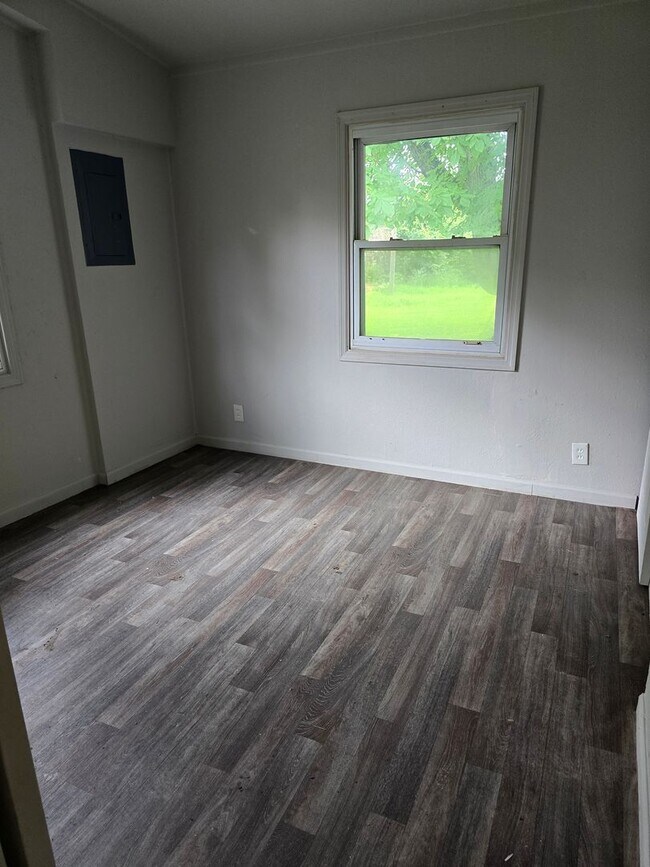 Building Photo - 1301 St Zita