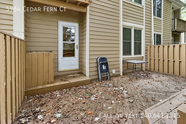 Building Photo - 5964 Cedar Fern Ct