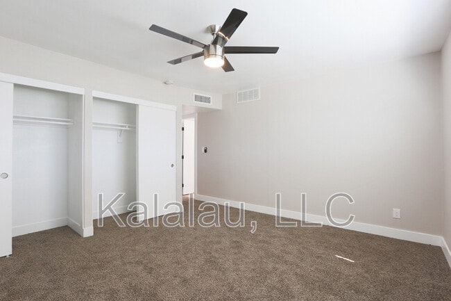 Building Photo - 1817 E Alameda Dr