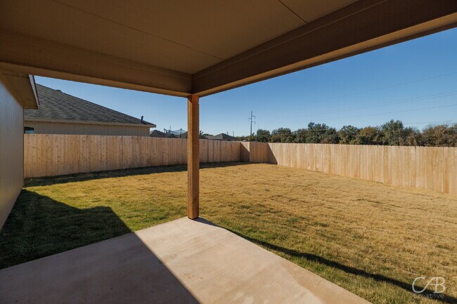 Building Photo - For Lease