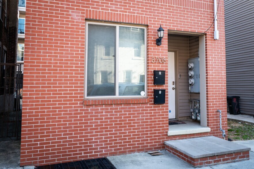 Building Photo - 3708 Haverford Ave