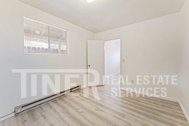 Building Photo - 4201 53rd St