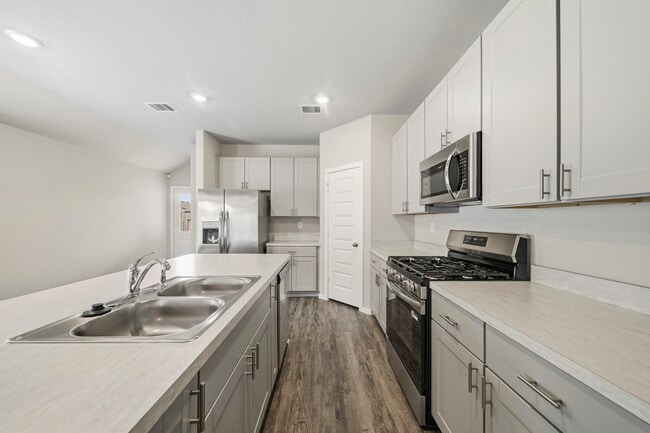 Building Photo - 21707 Cottonwood Mdws Trl