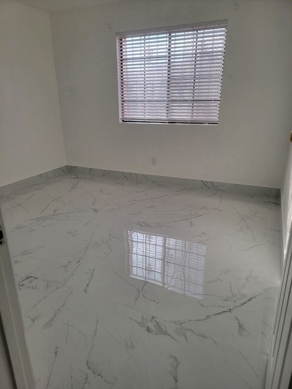 Building Photo - 3716 Kals Way