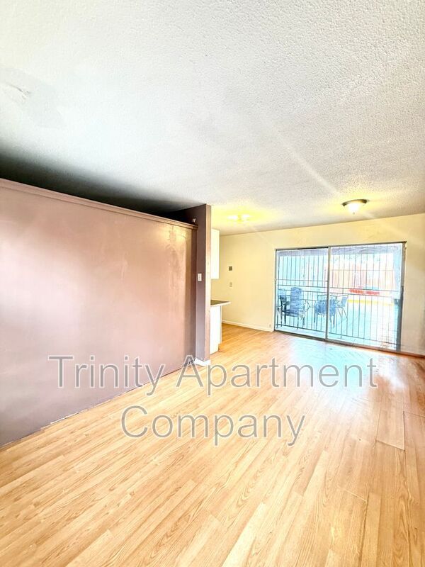 Building Photo - 2800 Vail Ave SE