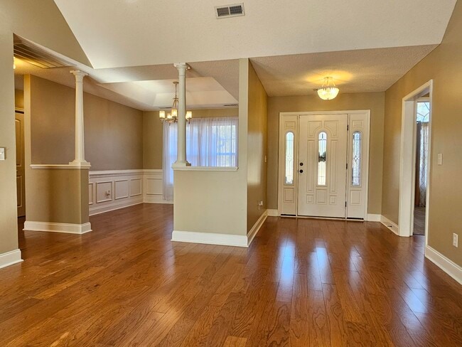 Building Photo - 1155 Raccoon Rd