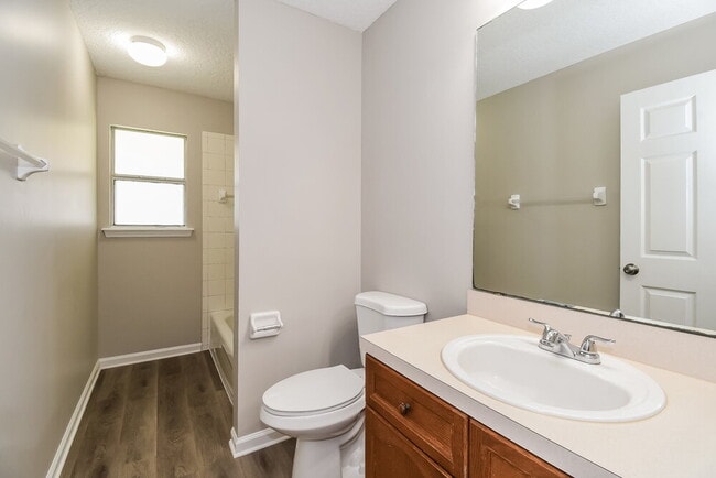 Building Photo - 1311 Yellow Jacket Ct