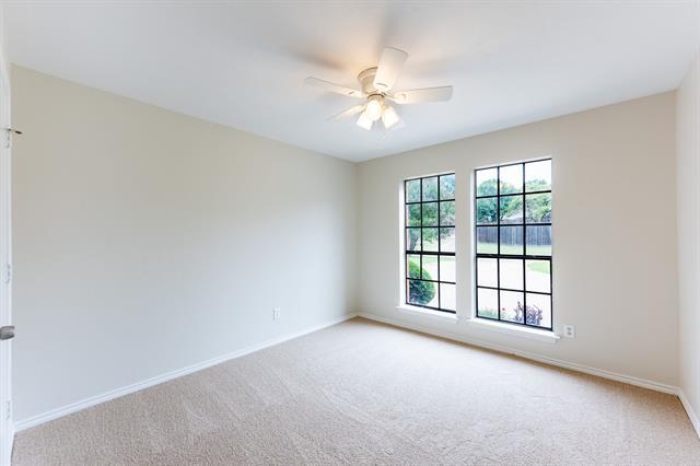 Building Photo - 1105 Bayshore Dr