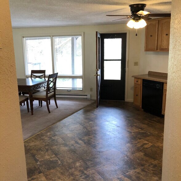 Front Area - 159 Abbey Fields Ln