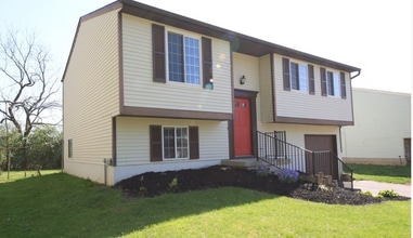 Building Photo - 3636 Charlotte Mill Dr