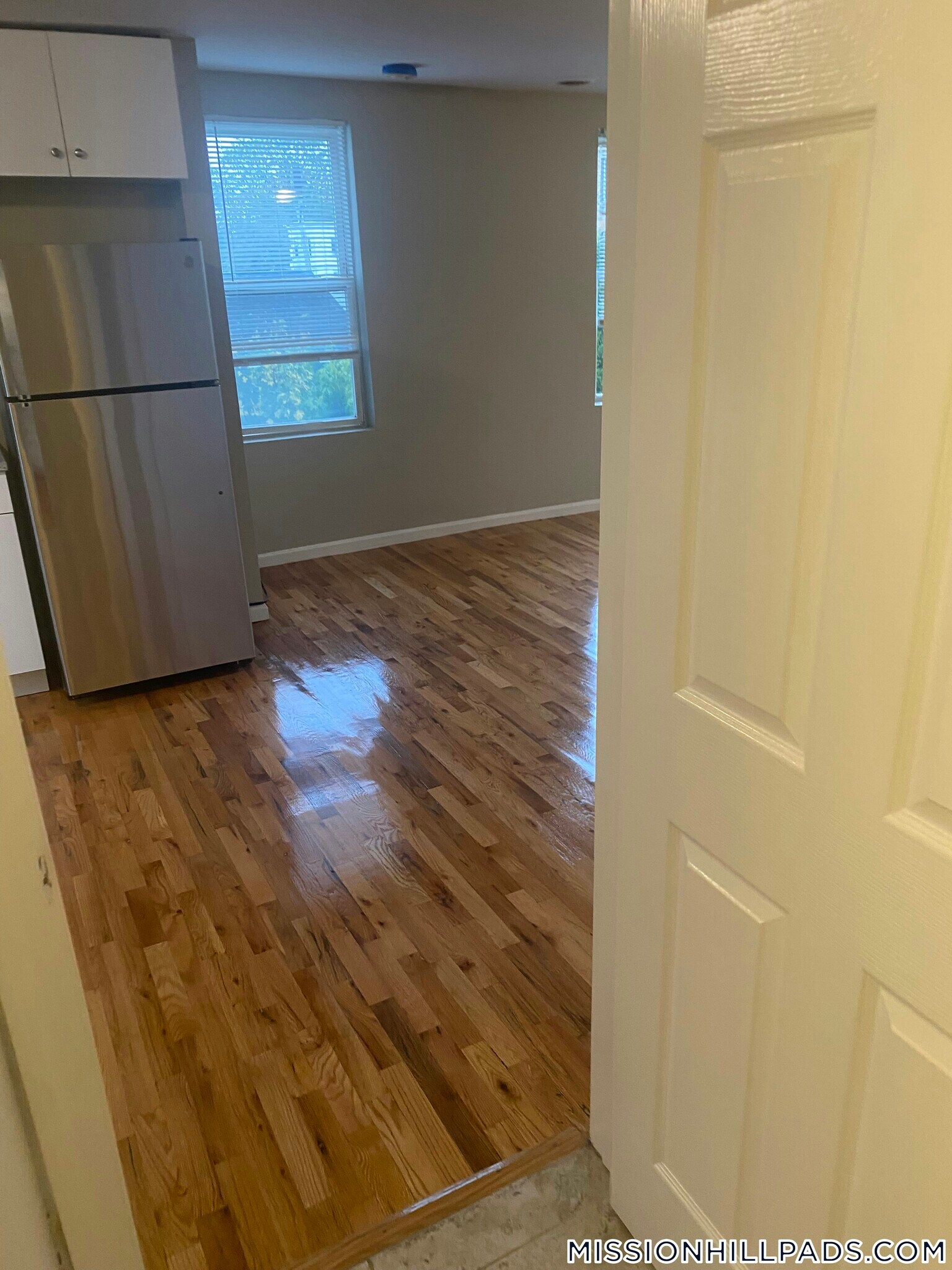 Building Photo - 38 Forest St