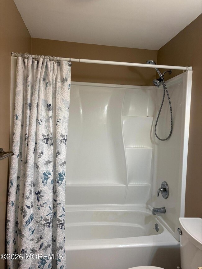 Building Photo - 330 NJ-35