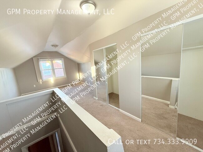 Building Photo - 1565 Lincoln Ave