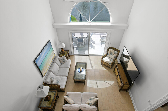 Building Photo - 1113 Ocean Dunes Cir