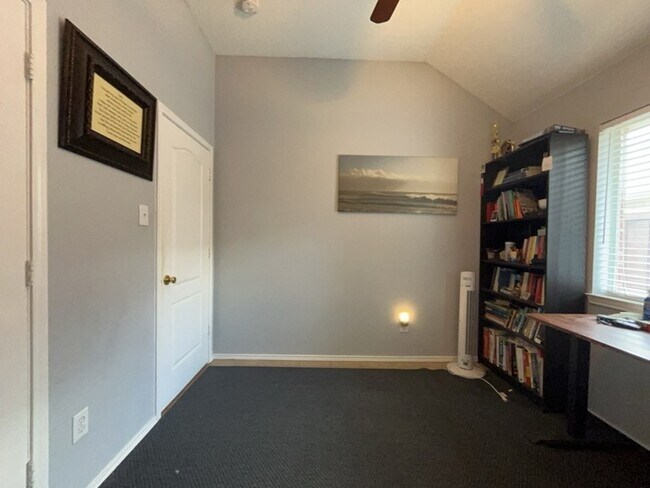 Building Photo - 2818 Pecan Meadow Dr