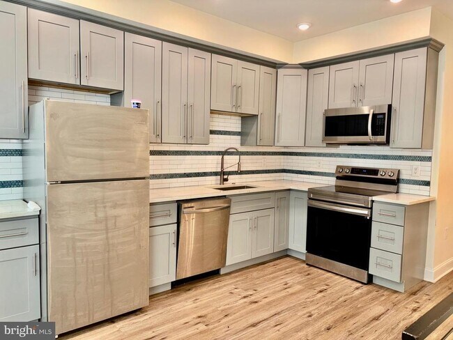 Building Photo - 509 Gorgas Ln