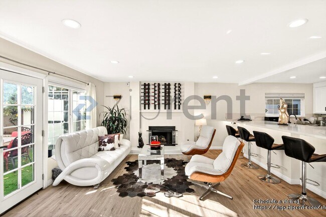 Building Photo - 19700 Blythe St