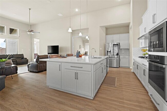 Building Photo - 31819 Harmony Heights Ln