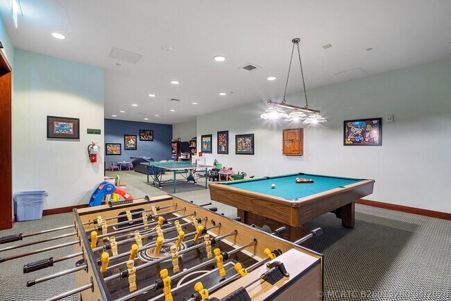 Building Photo - 3100 N Ocean Blvd