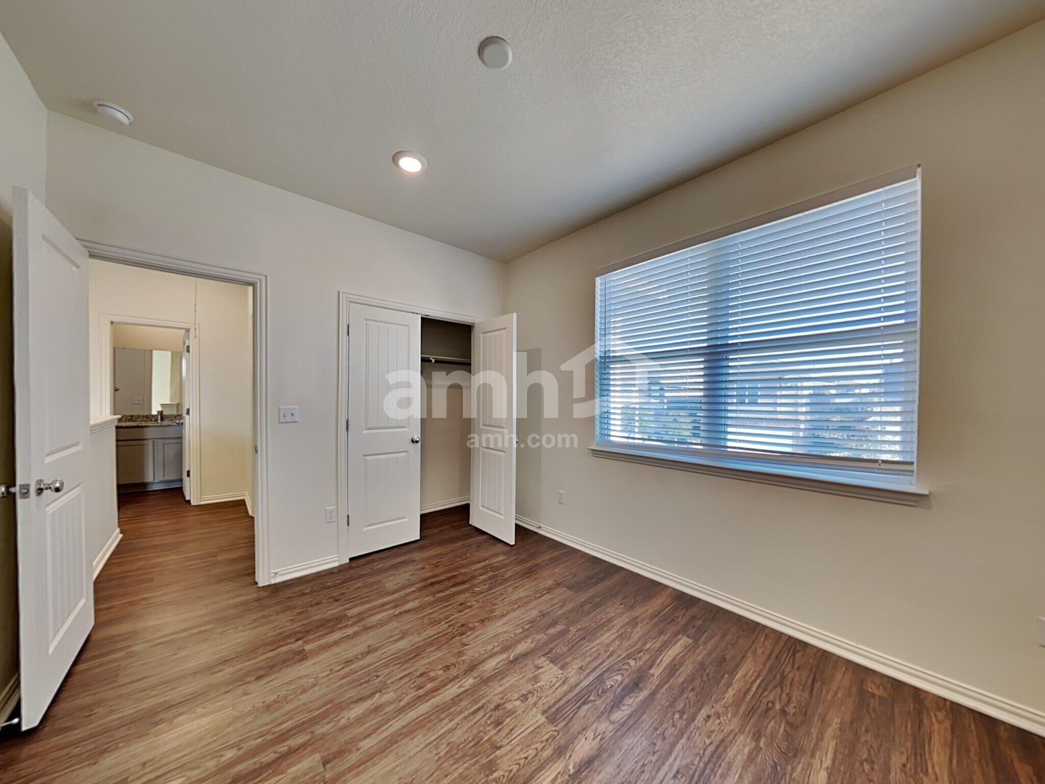 Building Photo - 175 Pebble Creek Run