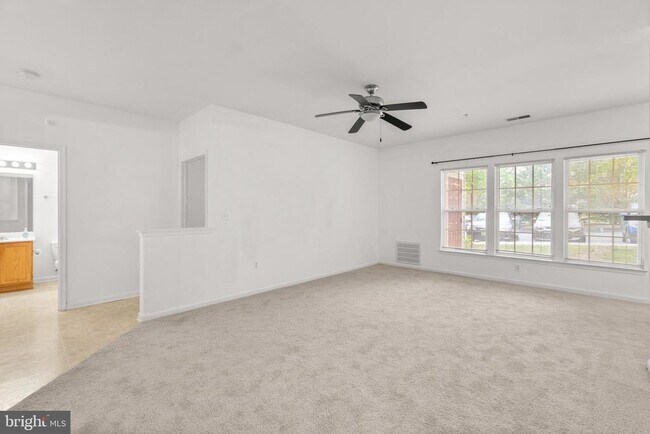Building Photo - 9712 Ashlyn Cir