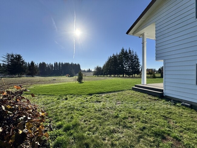 Building Photo - 21965 NW Phillips Rd