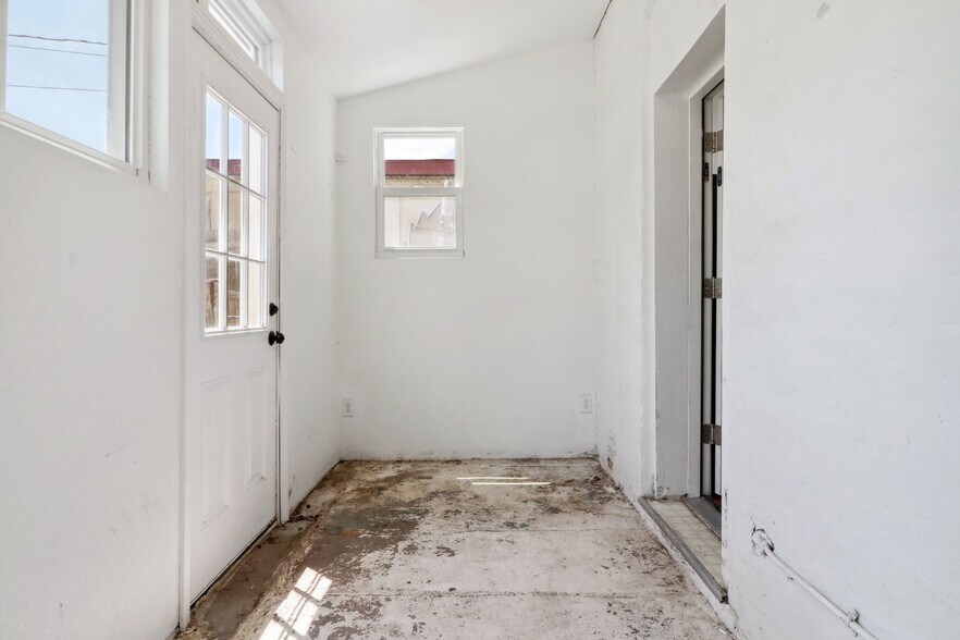 Building Photo - 3242 Gilpin St