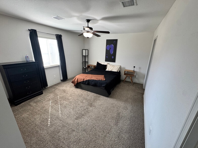 Building Photo - 13172 Willitoft Rd