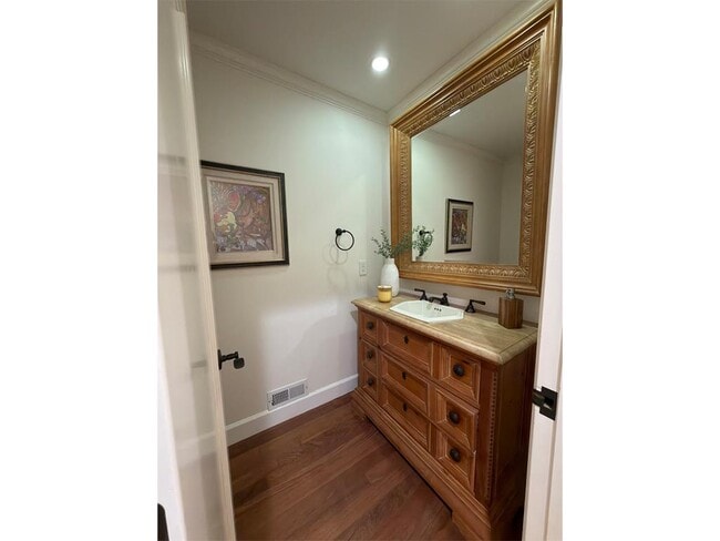 Building Photo - 2 Callado Way