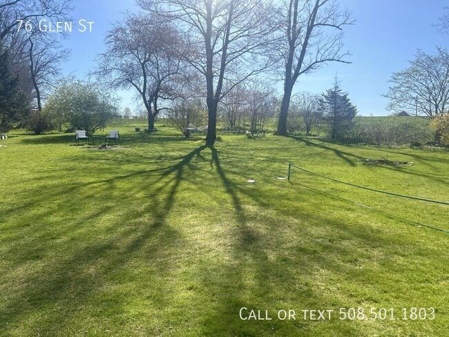 Building Photo - 76 Glen St