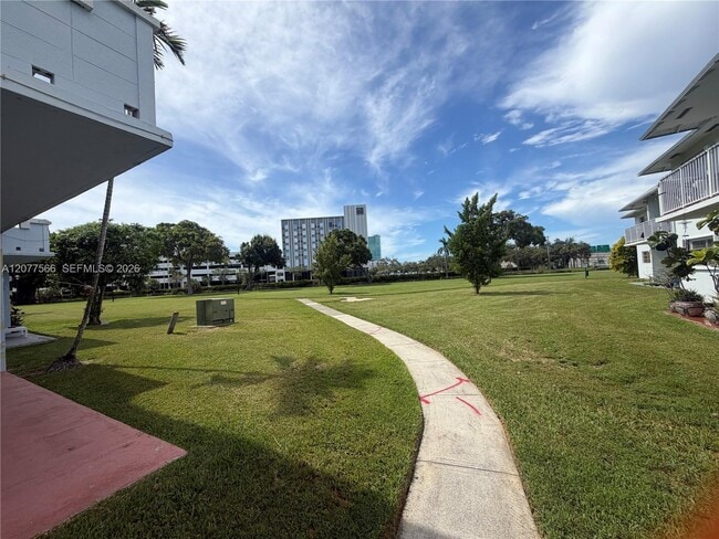 Building Photo - 7590 SW 82nd St