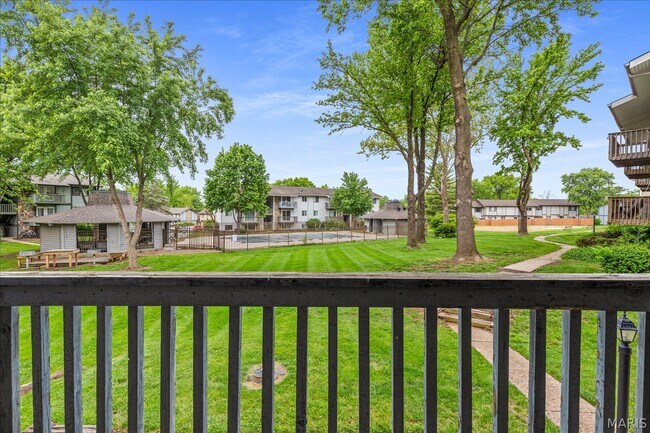 Building Photo - 1722 Gascony Parc Dr