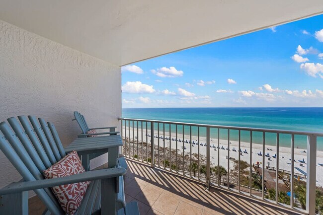 Building Photo - 8743 Thomas Dr