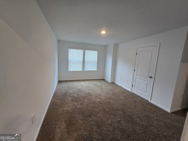 Building Photo - 118 Deep Bay Cir