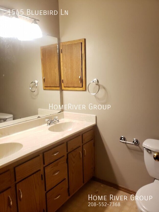 Building Photo - Westside Home for Rent by Homeriver Group