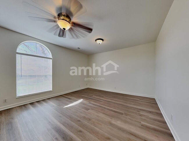 Building Photo - 9406 Hoyle Beals Dr