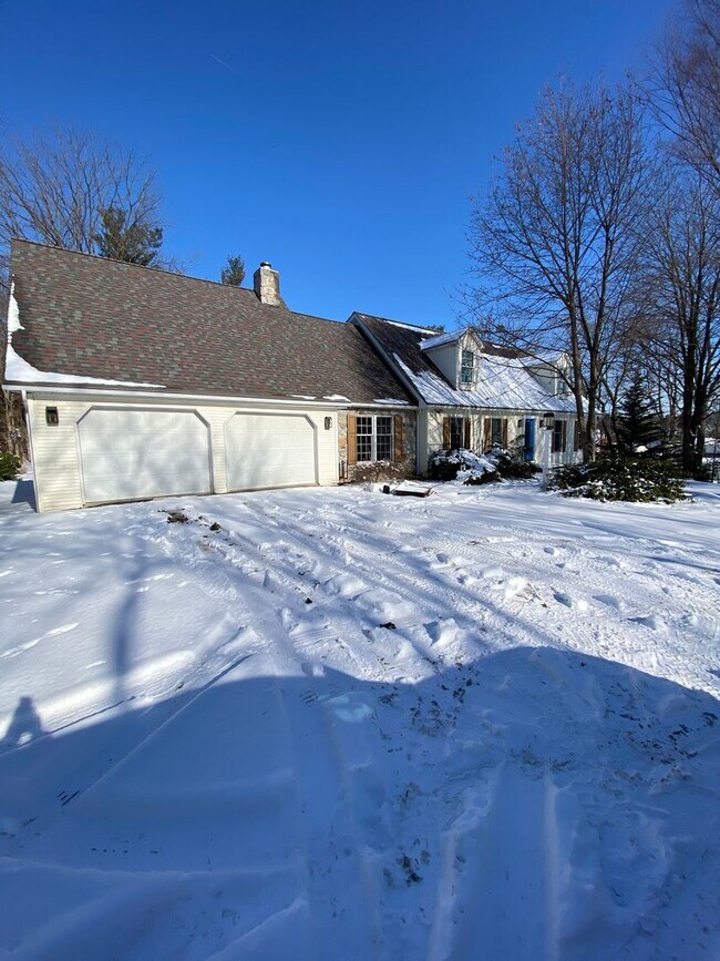 Building Photo - Coming Soon- Stunning 3 Bedroom Home with Barn and Over 3 Acres!