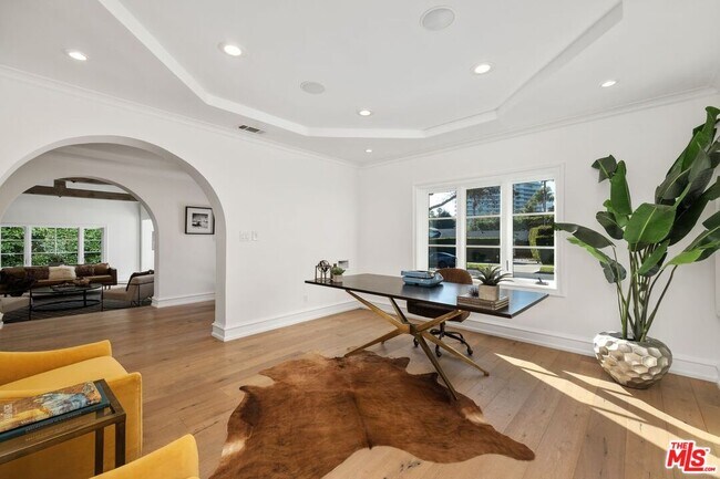 Building Photo - 514 Walden Dr