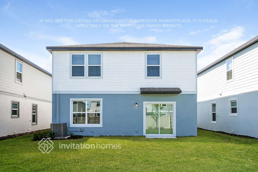 Building Photo - 225 Woodsage Pl